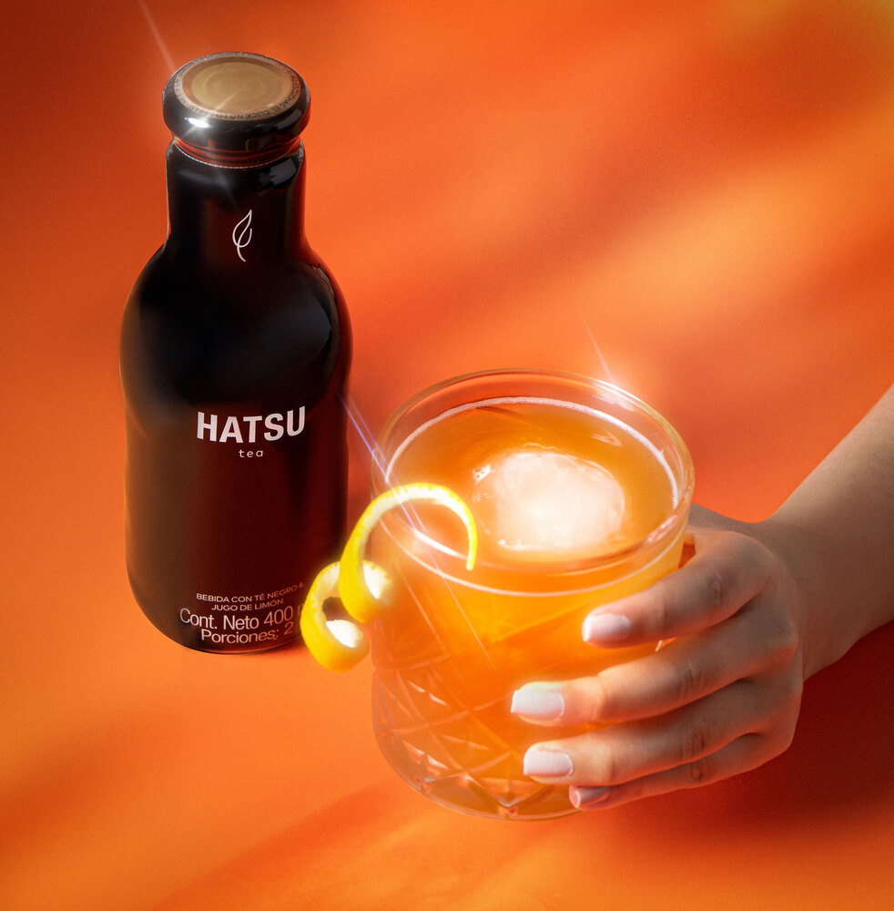 https://dev.smk.agency/hatsu/wp-content/uploads/2023/04/WHISKEY-COOLER-LUZ-ajuste.jpg